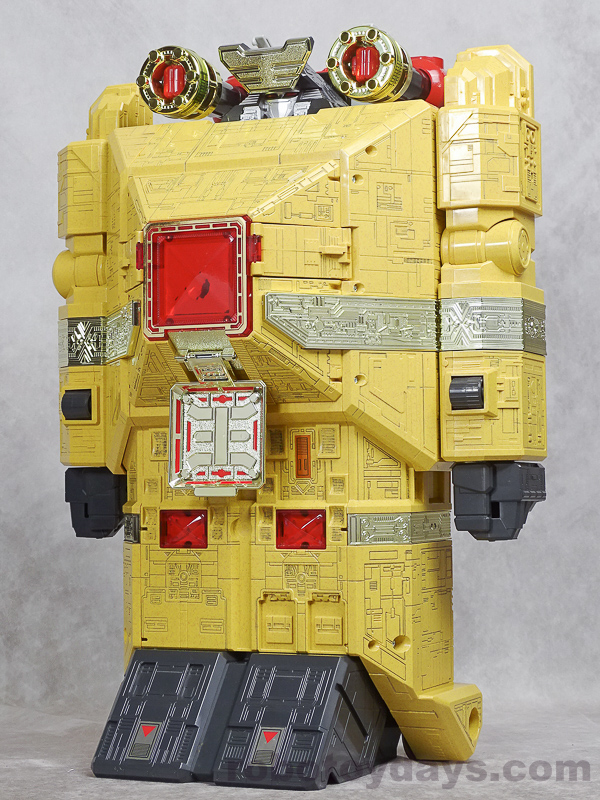 超巨大 DX キングピラミッダー (King Pyramider) レビュー | RoboToyDays