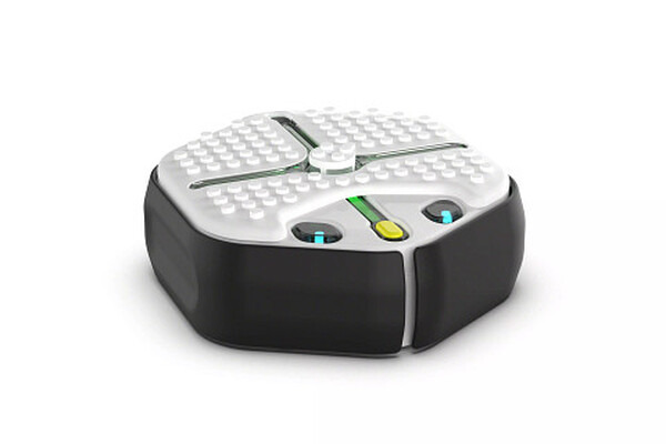 アイロボットがシンプルな機能に特化したプログラミングロボット「Root