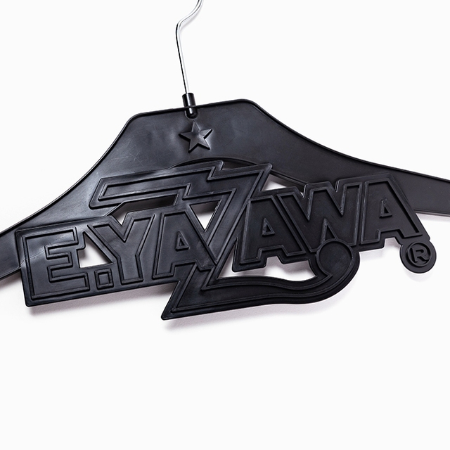 ハンガー(ロゴ)5本セット｜DIAMOND MOON通信販売｜矢沢永吉公式サイト