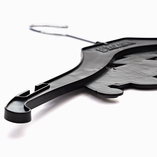 ハンガー(ロゴ)5本セット｜DIAMOND MOON通信販売｜矢沢永吉公式サイト