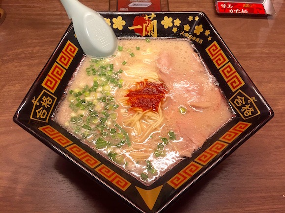 一蘭で限定発売されている「合格ラーメン」が縁起よすぎ！ 心も体も大