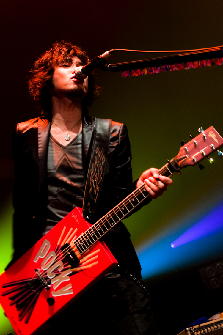 斉藤和義＠Zepp Tokyo 2010.12.11 邦楽ライブレポート｜音楽情報サイト