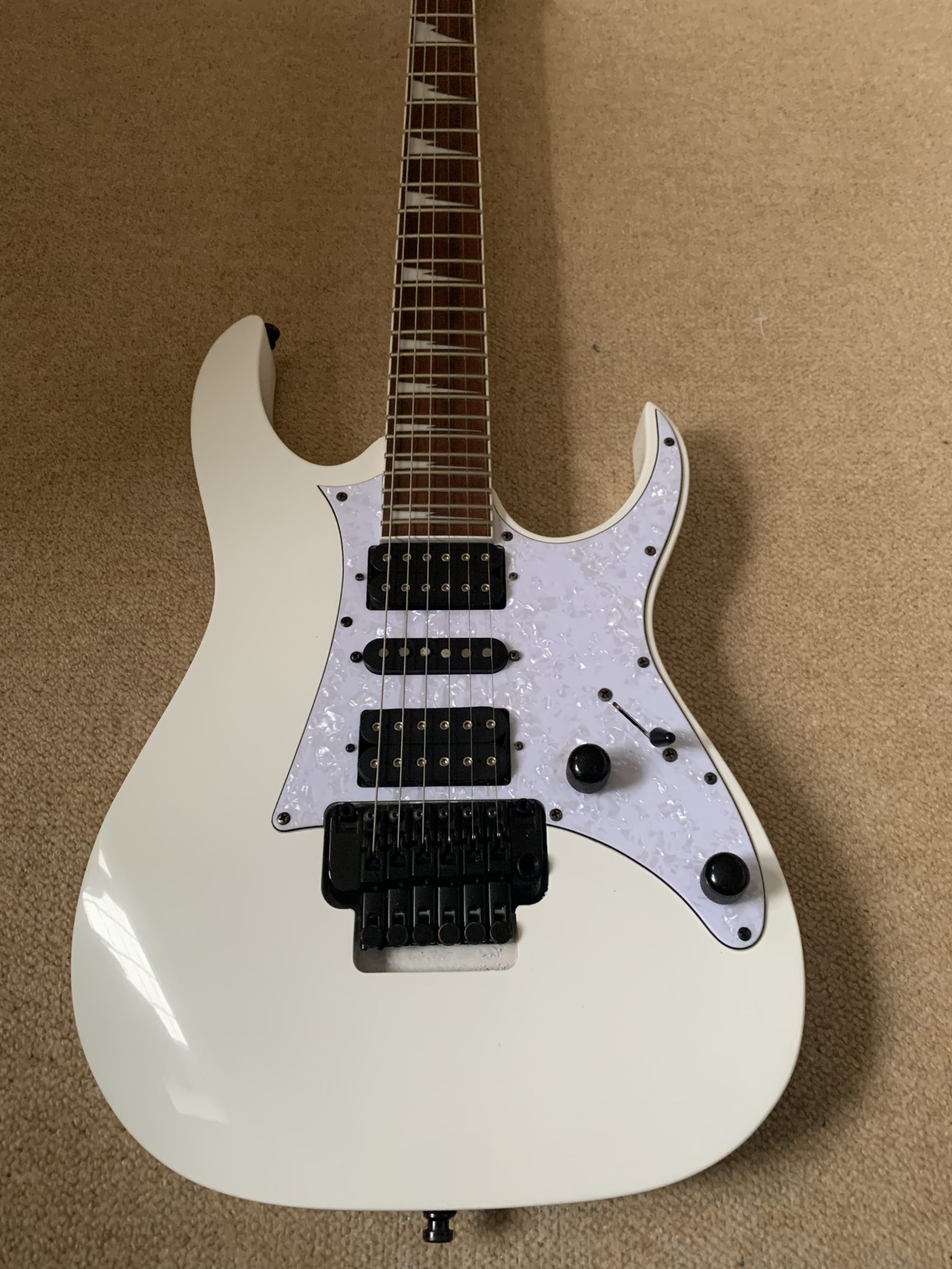 Ibanez RG350DXZ-WH RG Series Electric Guitar, White - Rock Stock