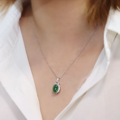 限定1本 K18WG 2.44ct翡翠 0.52ctダイヤモンド ペンダントトップ