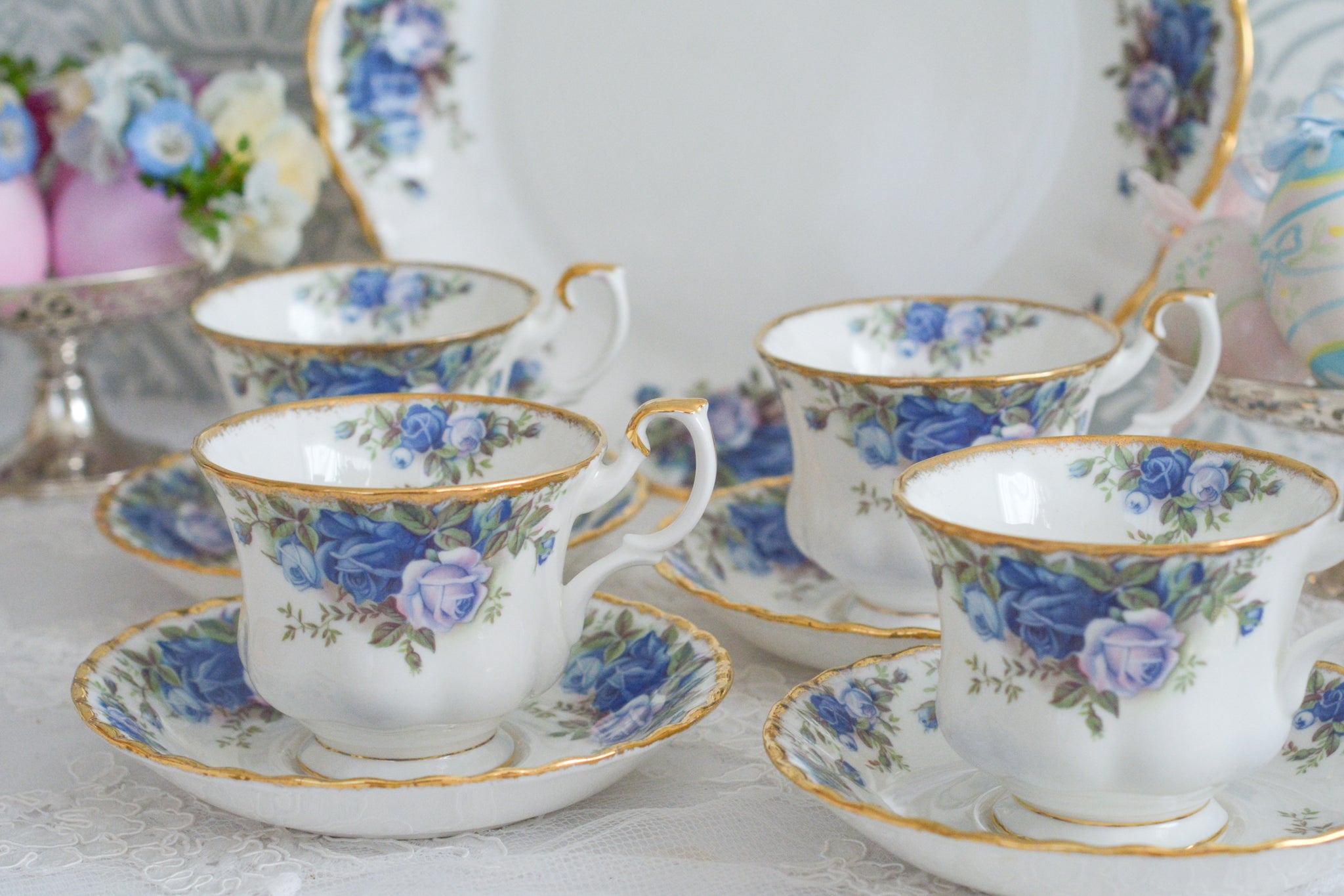 ロイヤルアルバート ムーンライトローズ ブルーローズのカップ