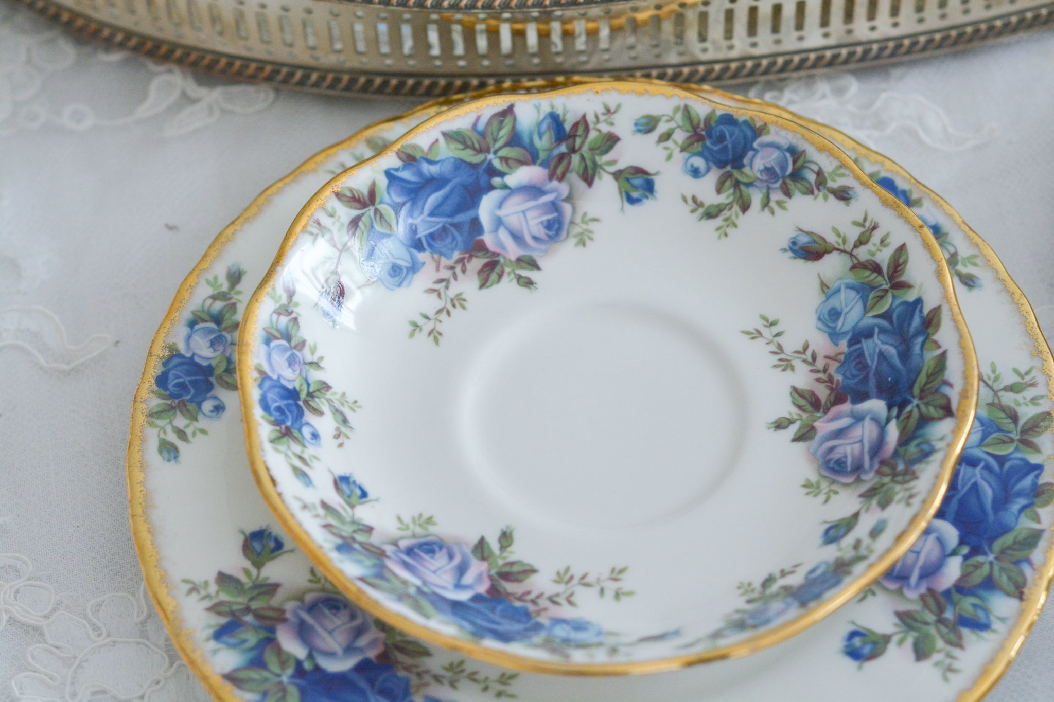 ロイヤルアルバート ムーンライトローズ ブルーローズのティートリオ