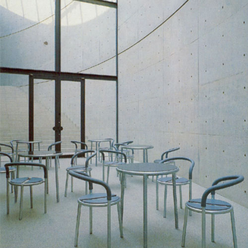 PELIKAN CAFE CHAIR（ペリカン カフェ チェア）日本総販売元 | Royal