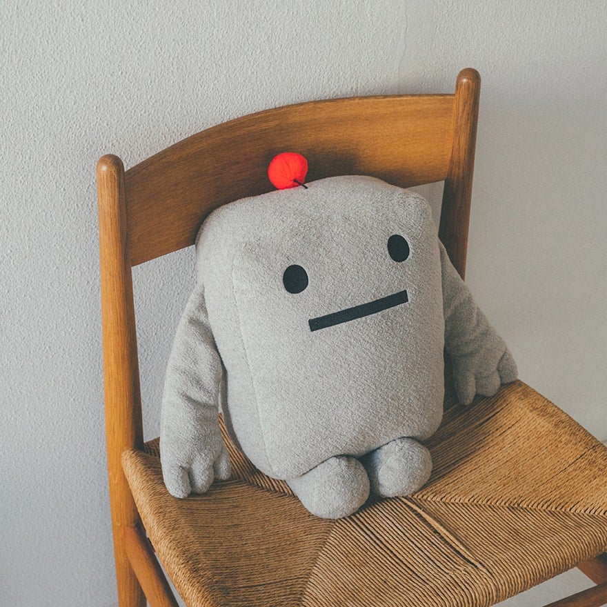 ぬいぐるみクッション ネンドじん - ほぼ日MOTHERプロジェクト - ほぼ日