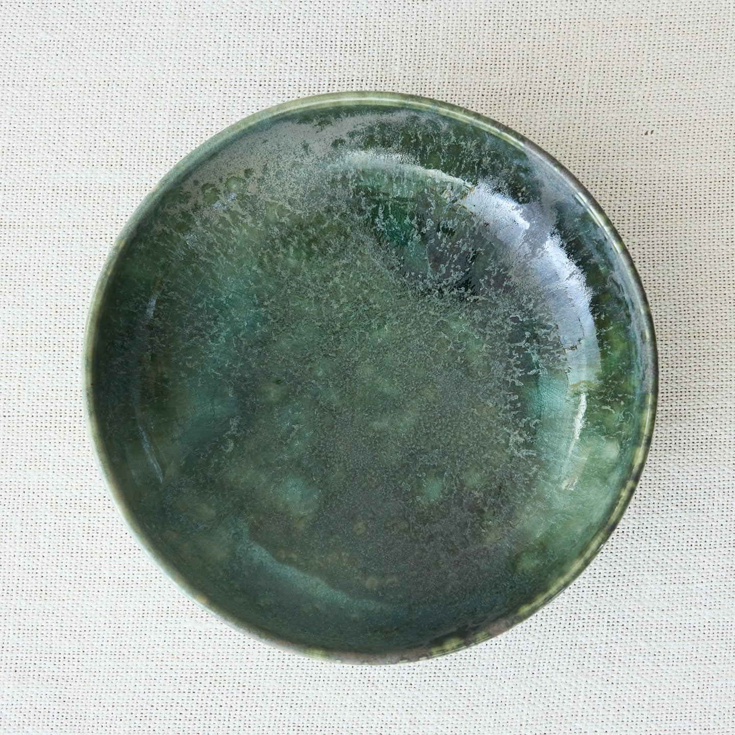 Shallow Serving Bowl in White Ceramic | Serving Bowls & White