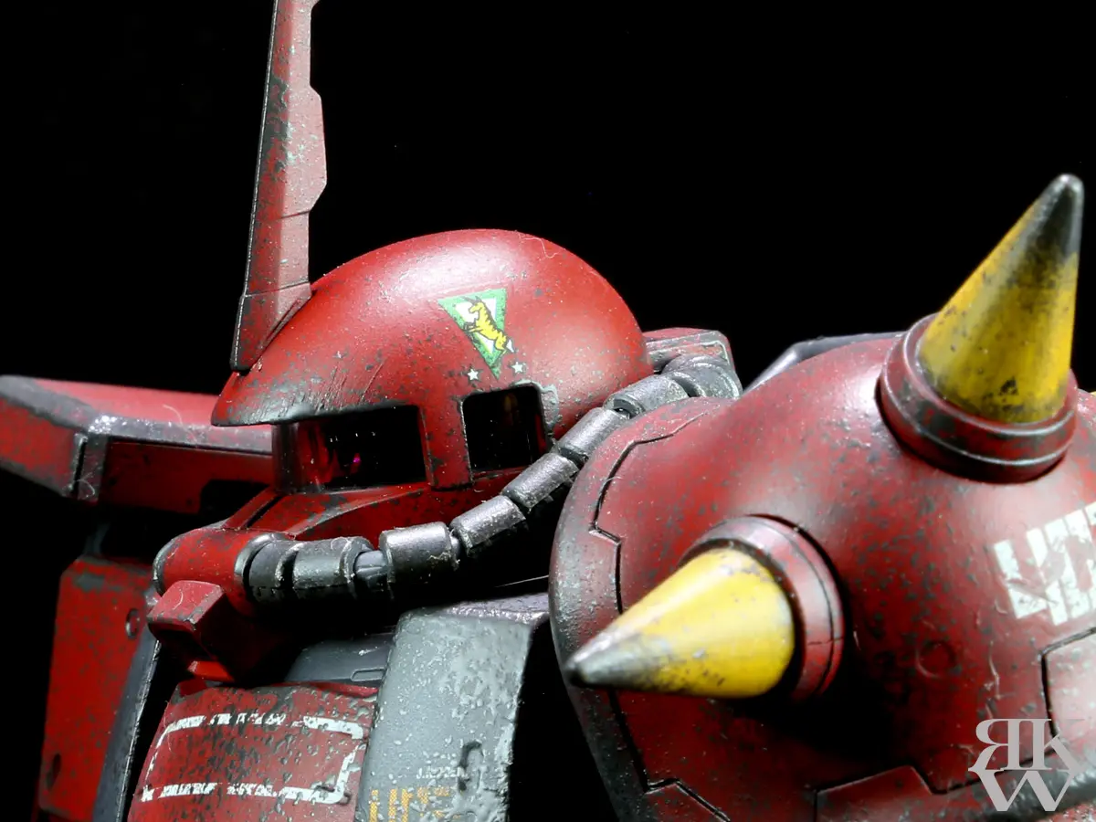 バンダイ 1/100 MG ジョニー・ライデン専用 MS-06R-2 高機動型ザクII