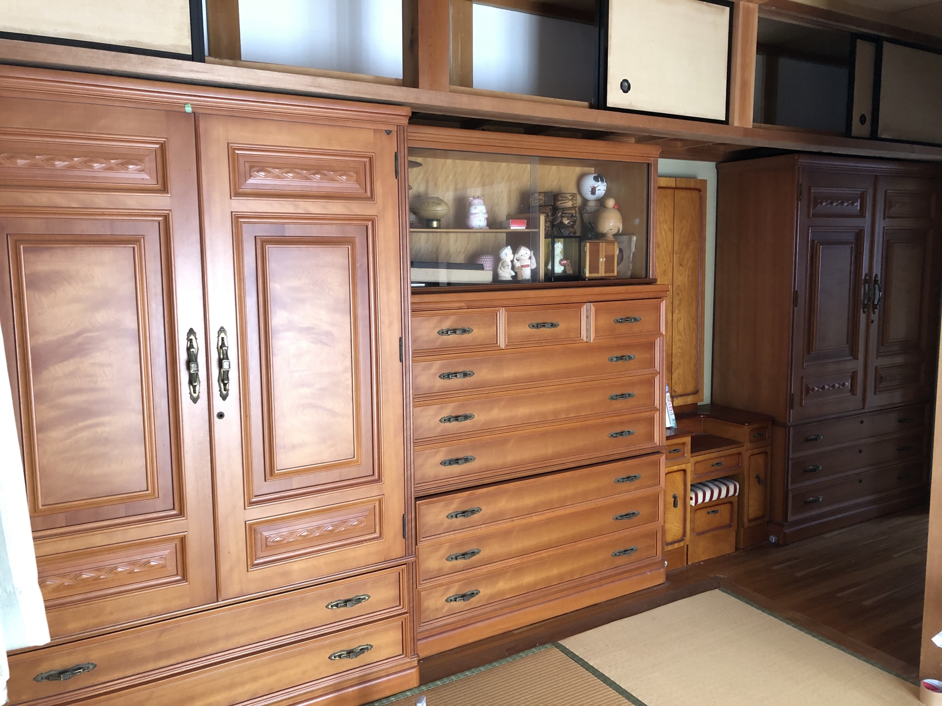 婚礼タンスの処分方法|買取可能？ラクな手放し方もプロが解説！ – 家具