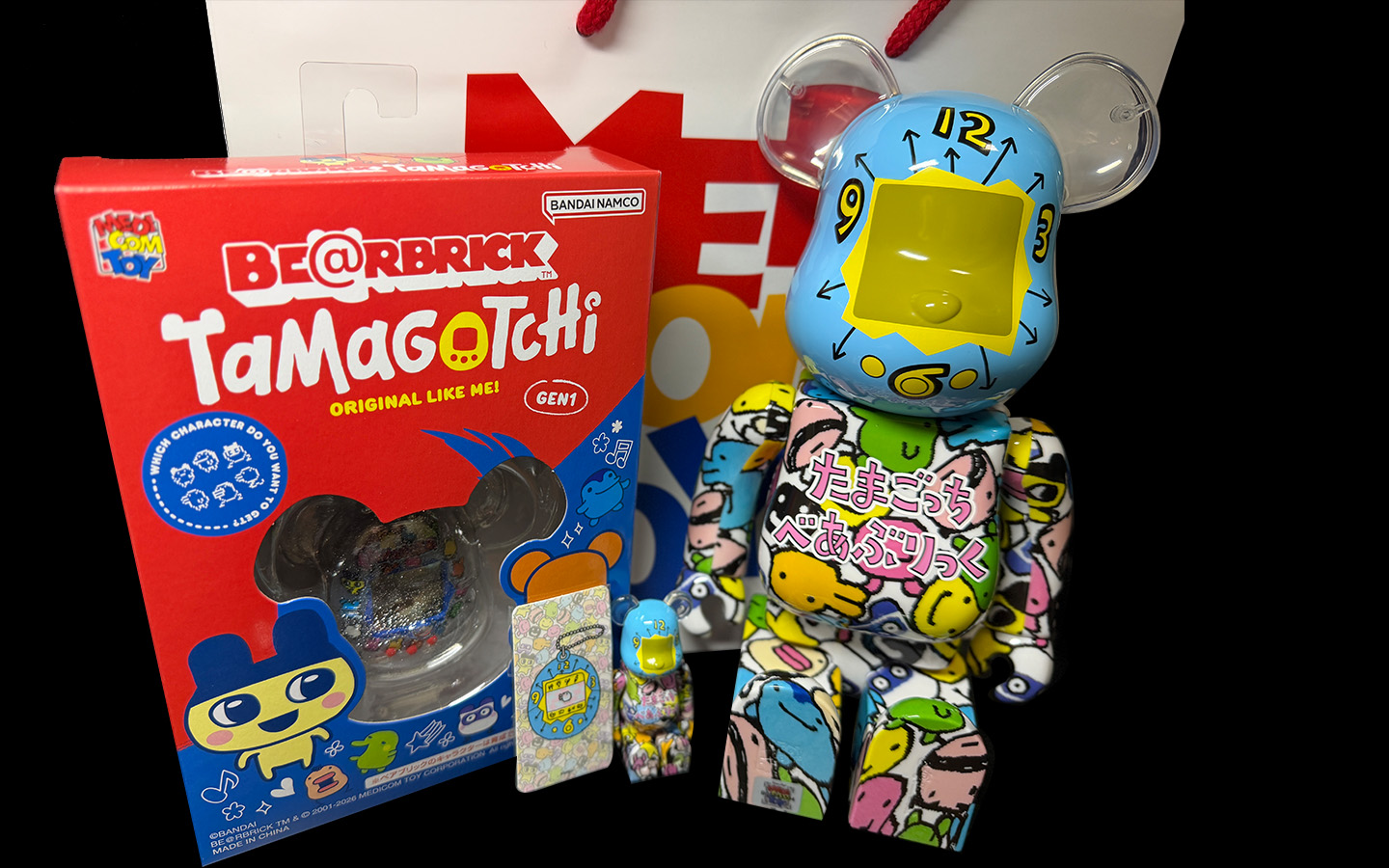 大たまごっち展】六本木で30周年の熱狂！限定400%ベアブリック衝動買い