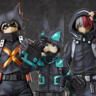 映画「ヒロアカ」新コスチューム“ステルススーツ”姿の緑谷出久、爆豪