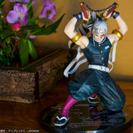 鬼滅の刃」“遊郭編”から約20cmの宇髄天元フィギュアもラインナップ