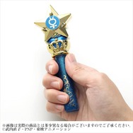 セーラームーン」から新作コスメ♪ 時間が経てば色が変わる、不思議な