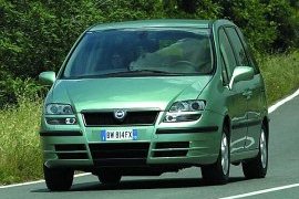 ツールドフランス】フィアットUlysse 2003 年モデルキャラバンカー