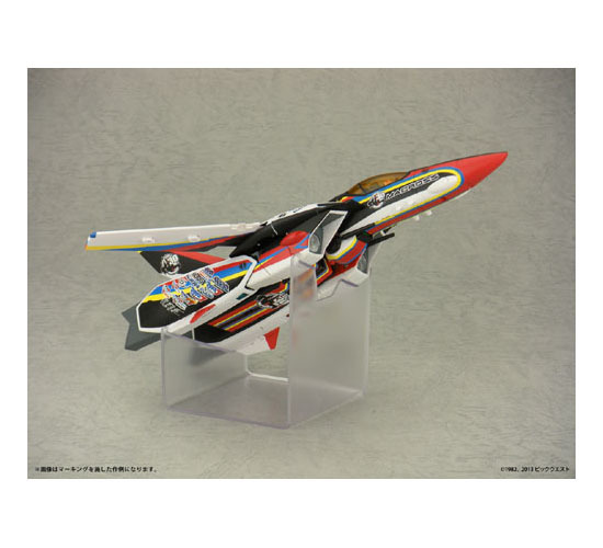 アルカディア マクロスシリーズ 1/60 完全変形 VF-1J バルキリー