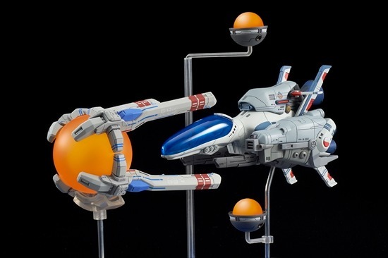 キューズQ 1/120 R-TYPE R-9A ARROW HEAD アロー・ヘッド｜ホビーの