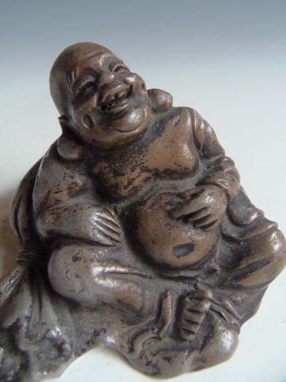 古備前焼の布袋様置物