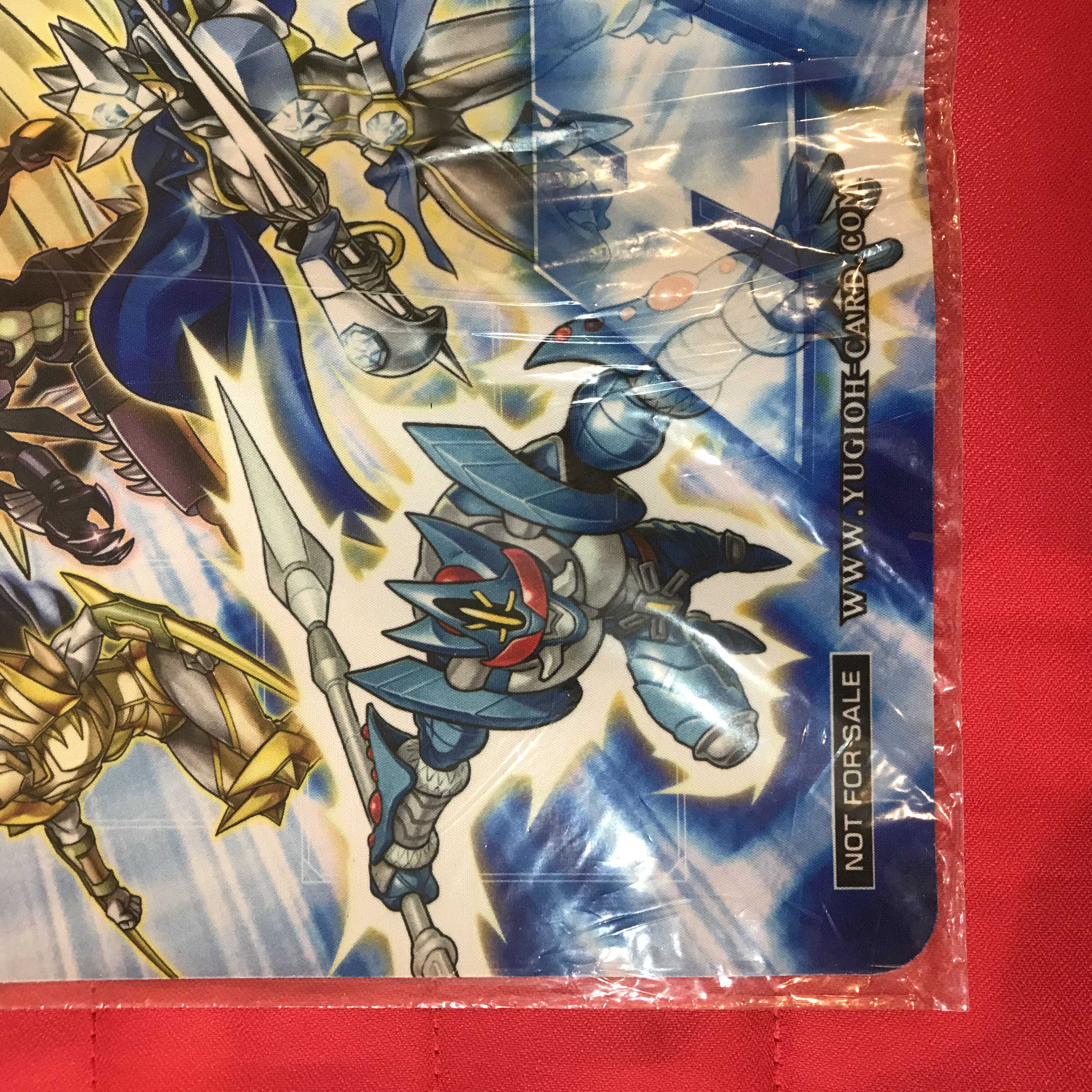 特価】遊戯王 HERO ヒーロー プレイマット 未開封 絶版 希少 プレマ 1