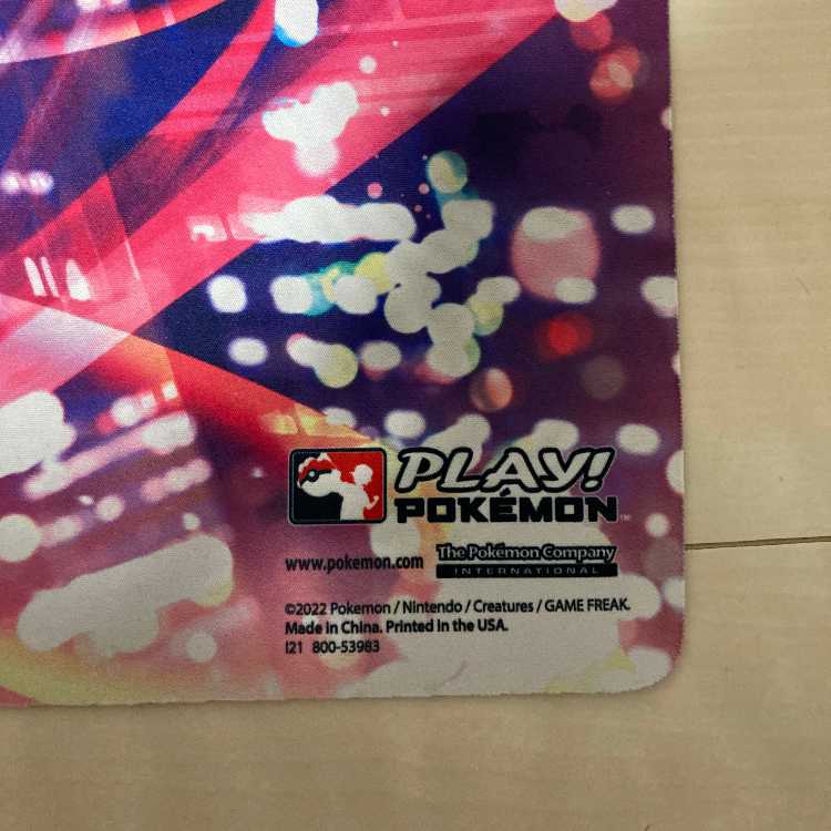 ポケモンカードゲーム プレイマット 海外公式 ミュウ レア 新品未使用