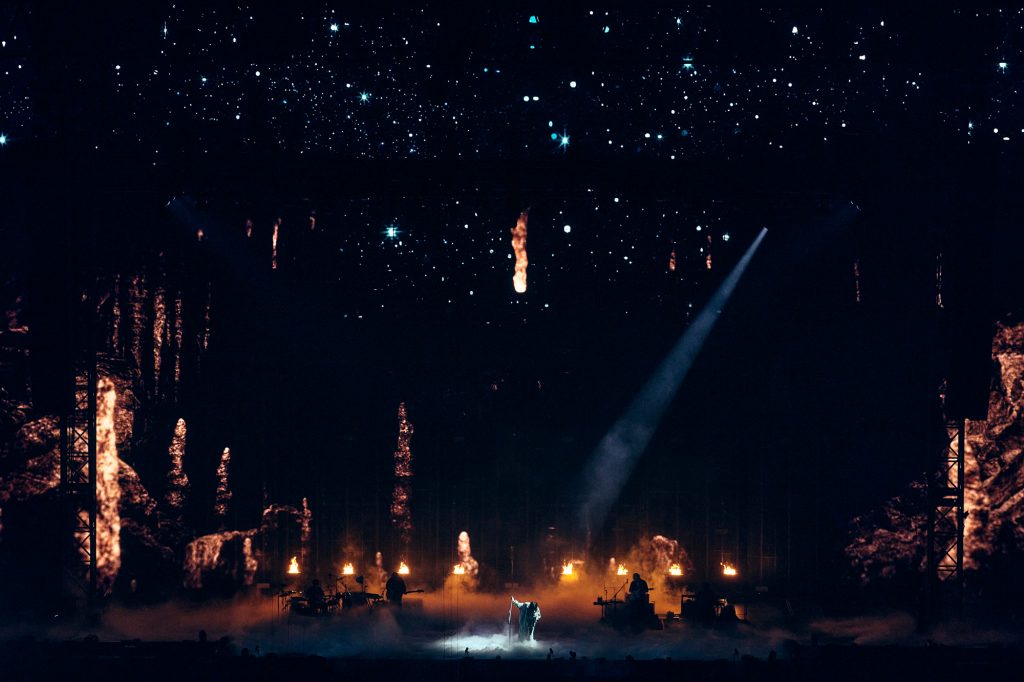 米津玄師 2025 TOUR / JUNK」ライブレポート | 米津玄師 official site