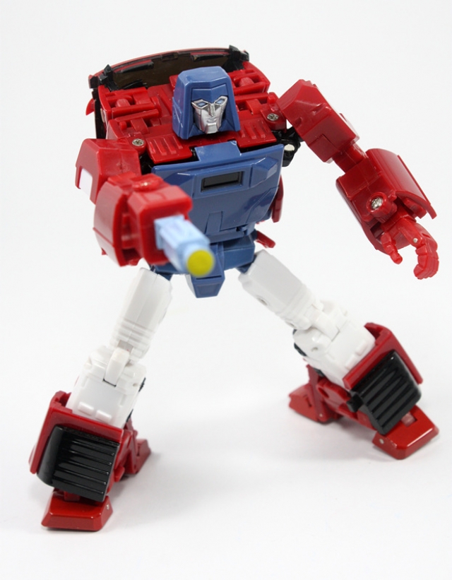 MM-6 Boost Cartoon Version | XTransbots 3rd Party MP-Scale Figure