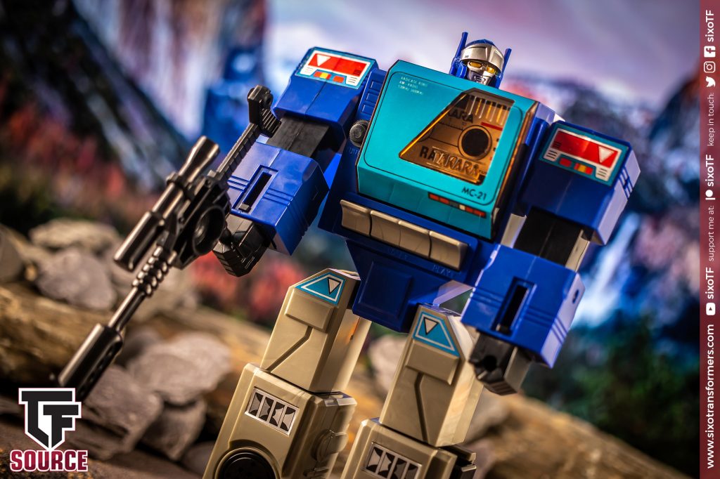 Collecting Thoughts: 3 G1 Transformers vs their non-TF versions