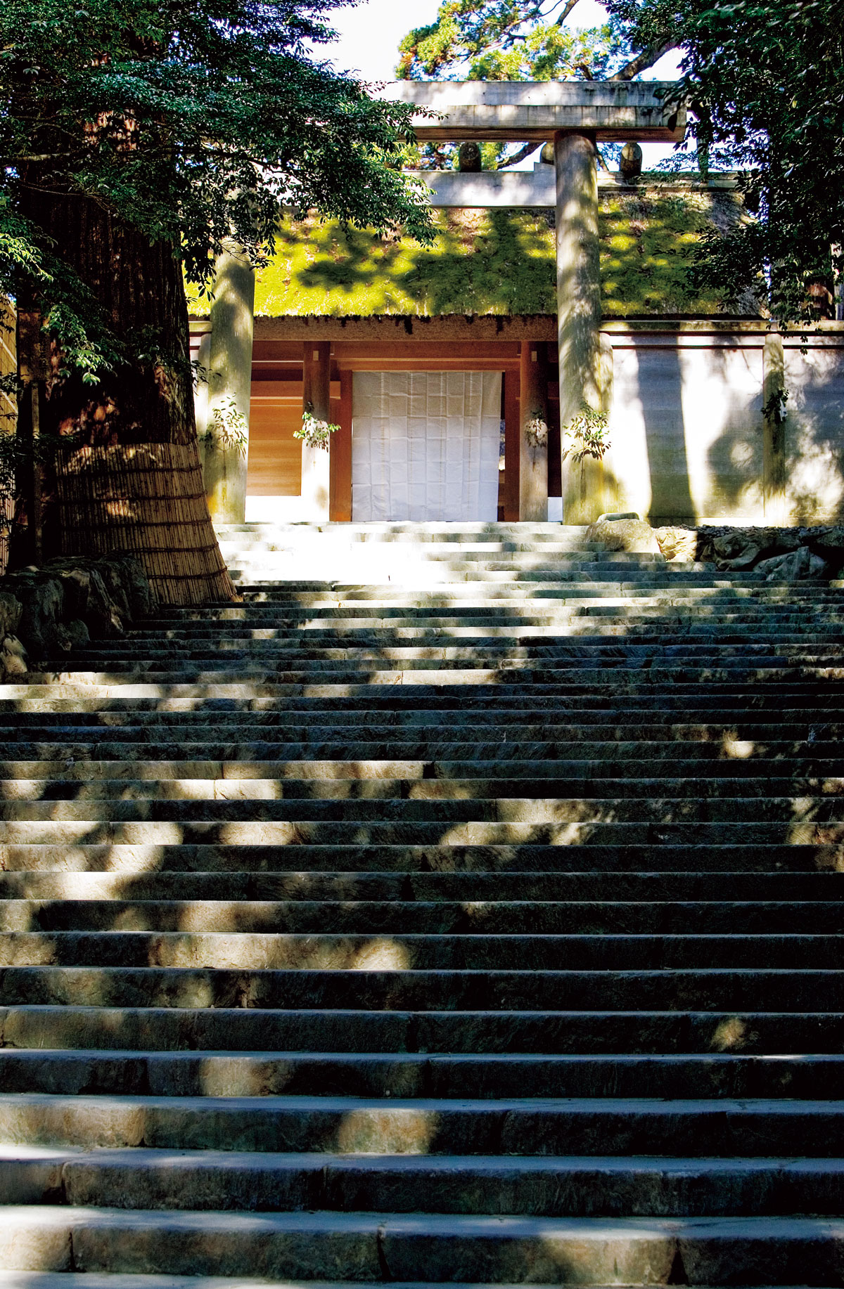 内宮宇治橋から拝む日の出 天照大御神の慧眼で選ばれた地 伊勢神宮-1