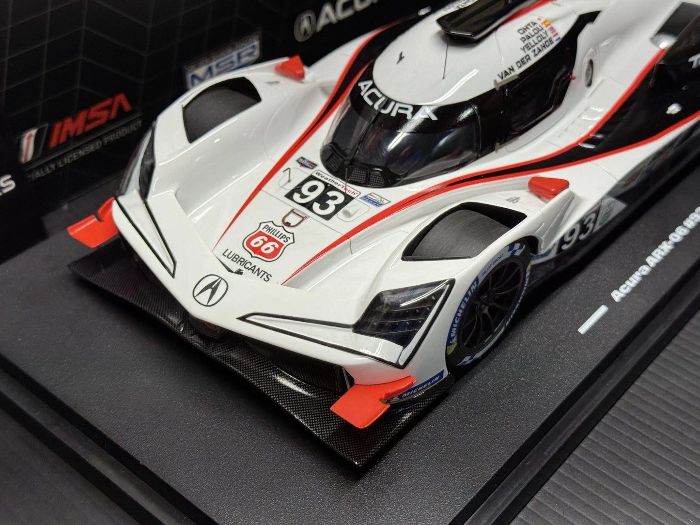 ACURA ARX-06 GTP #93 GTP IMSA 24H DAYTONA 2025 1/18 CAR BY TOP