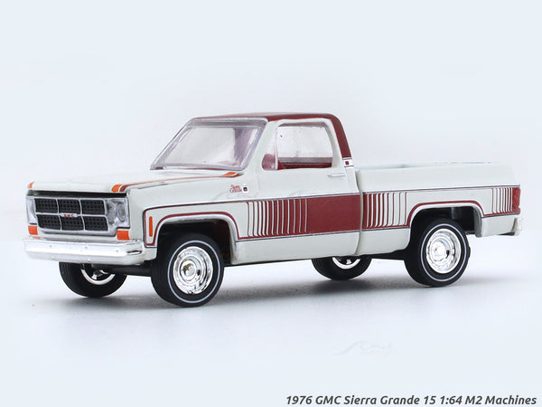 1976 GMC Sierra Grande 15 1:64 M2 Machines diecast scale car