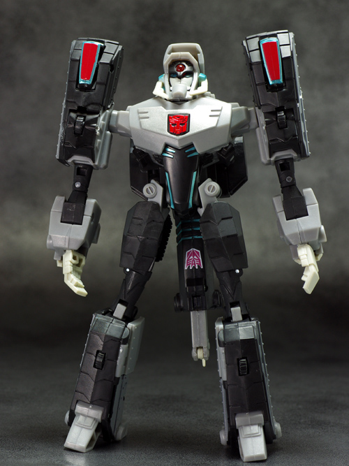 アニメイテッドショックウェーブ レビュー