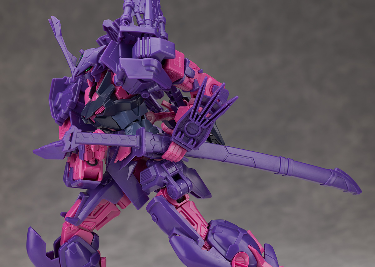 1/100 ガンダムアストレイ ミラージュフレーム セカンドイシュー