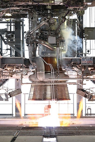 H3ロケット、初号機の打ち上げ延期 開発中の主エンジンに異常