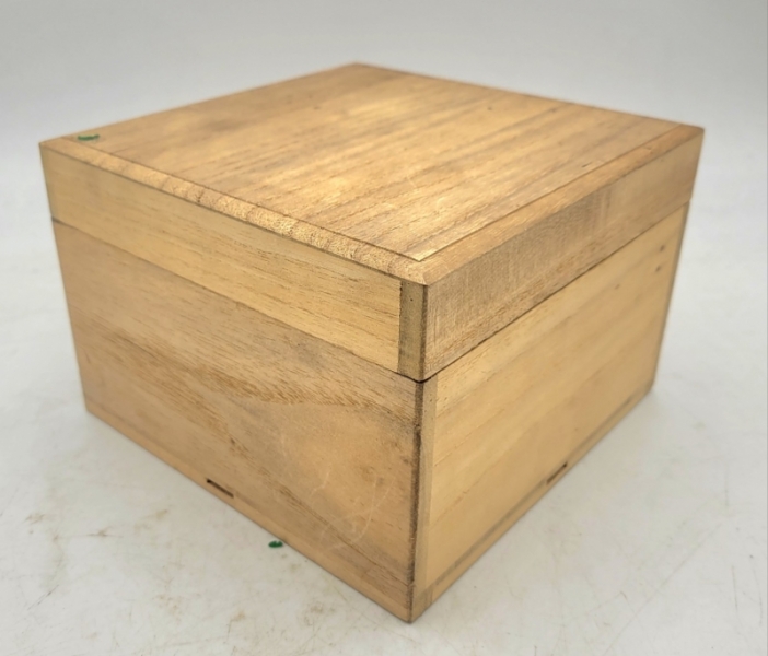 織部焼 沓形茶碗 作家銘有 合わせ箱|サムライオークション