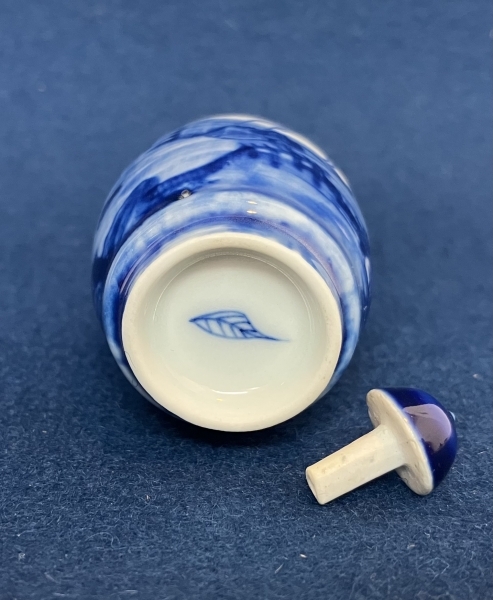 中国／鼻煙壺 染付山水|サムライオークション