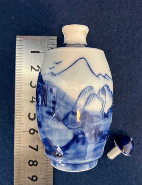 中国／鼻煙壺 染付山水|サムライオークション