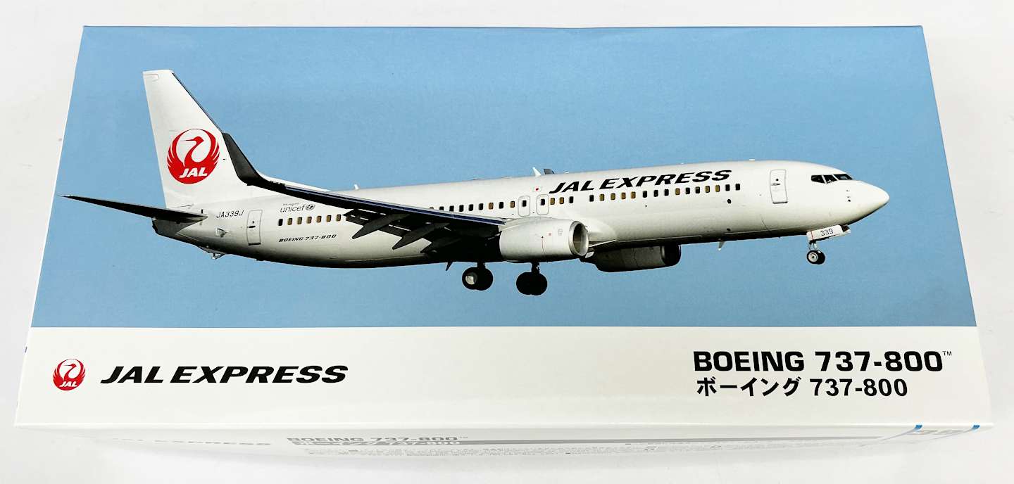 1/200 ボーイング 737-800 - サン星