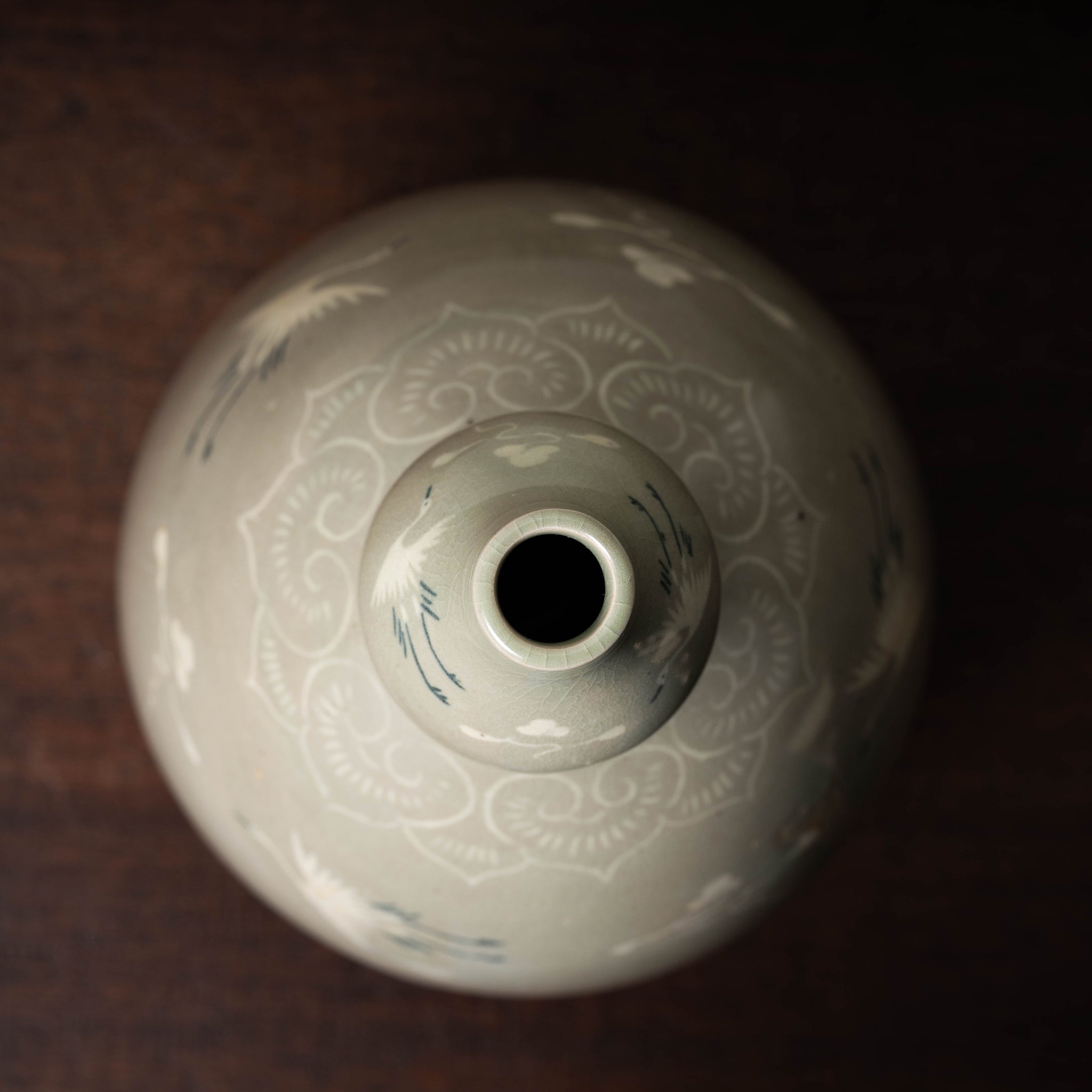 高麗 青磁象嵌雲鶴文瓢形瓶 – 燦禾 SANKA