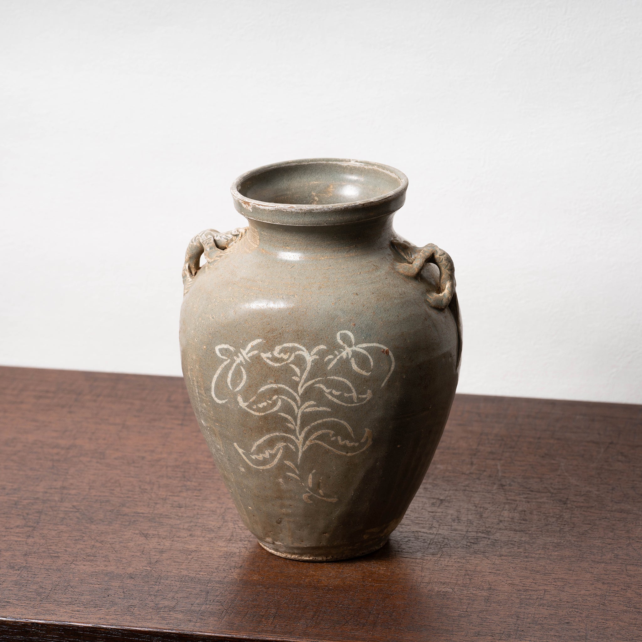 高麗 青磁象嵌草花文獣耳扁壺 – 燦禾 SANKA