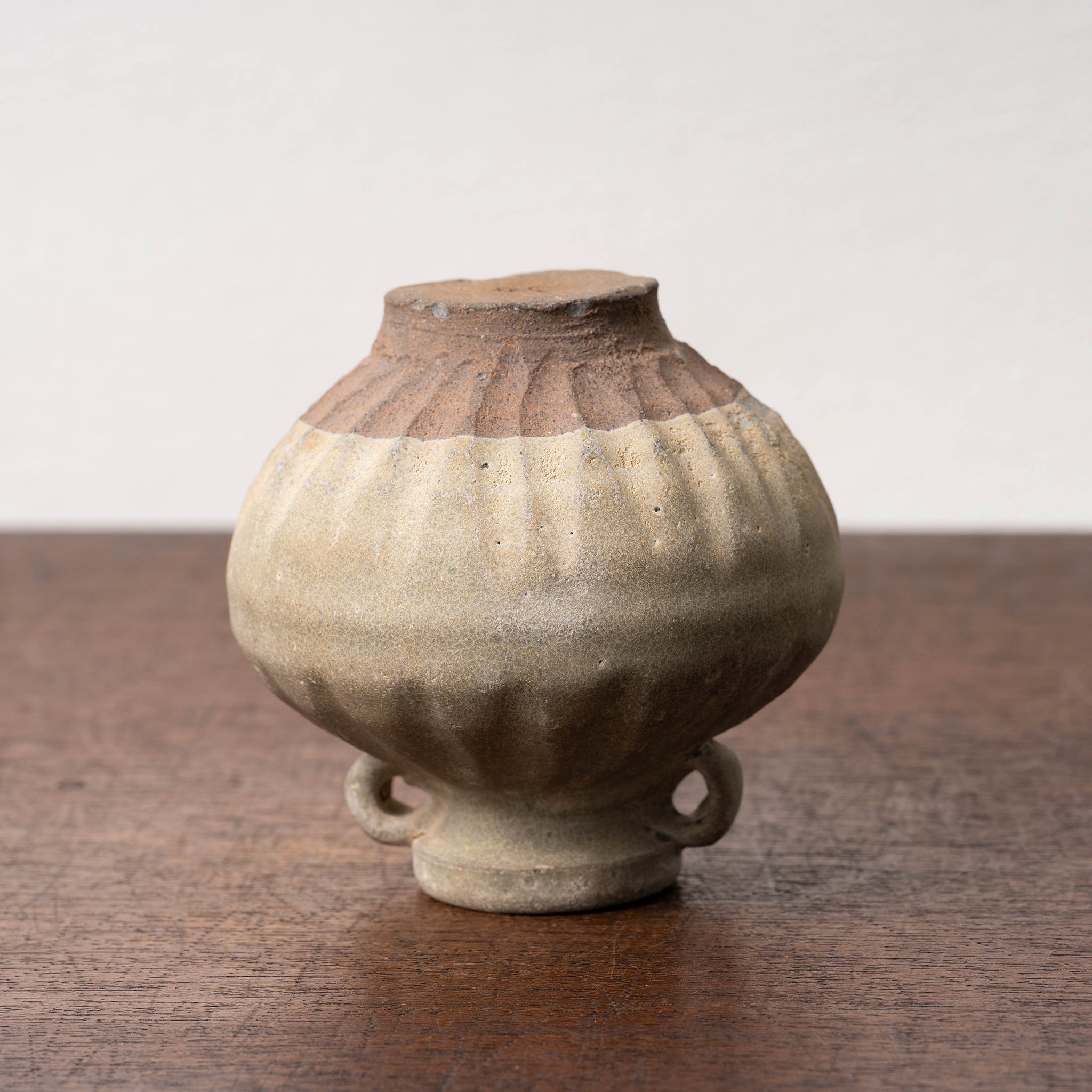 タイ スンコロク 宋胡録耳付小壺 – 燦禾 SANKA