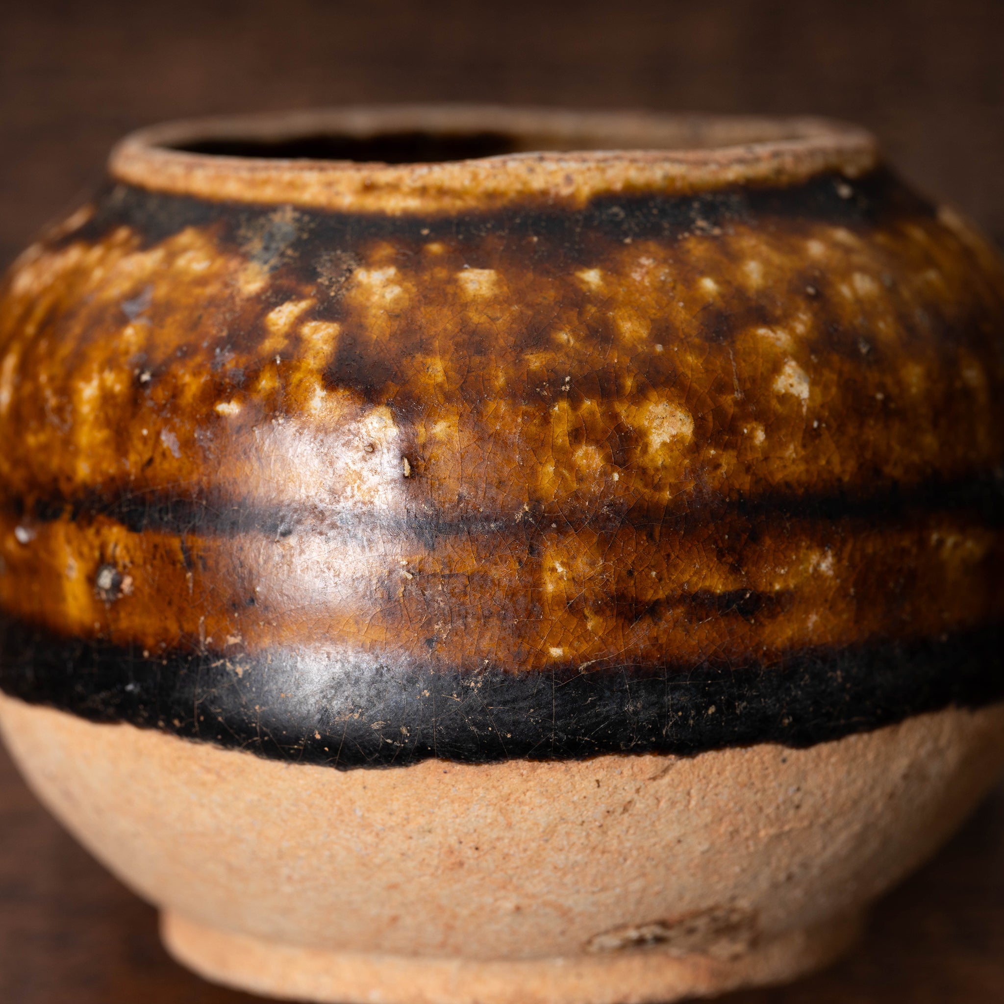 漢代 褐釉蓋付薬壺 – 燦禾 SANKA