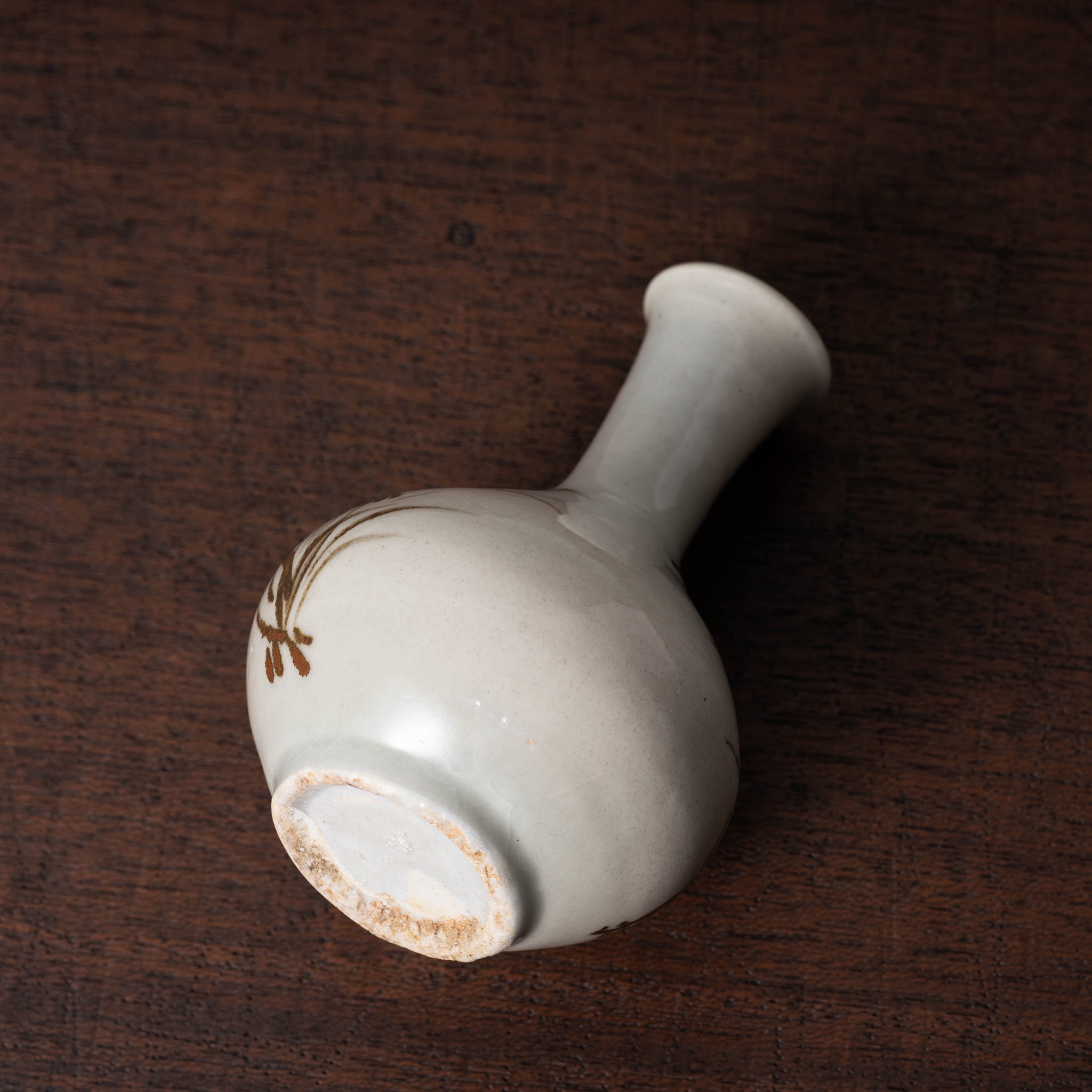 李朝 分院手白磁鉄絵草花文瓶 – 燦禾 SANKA