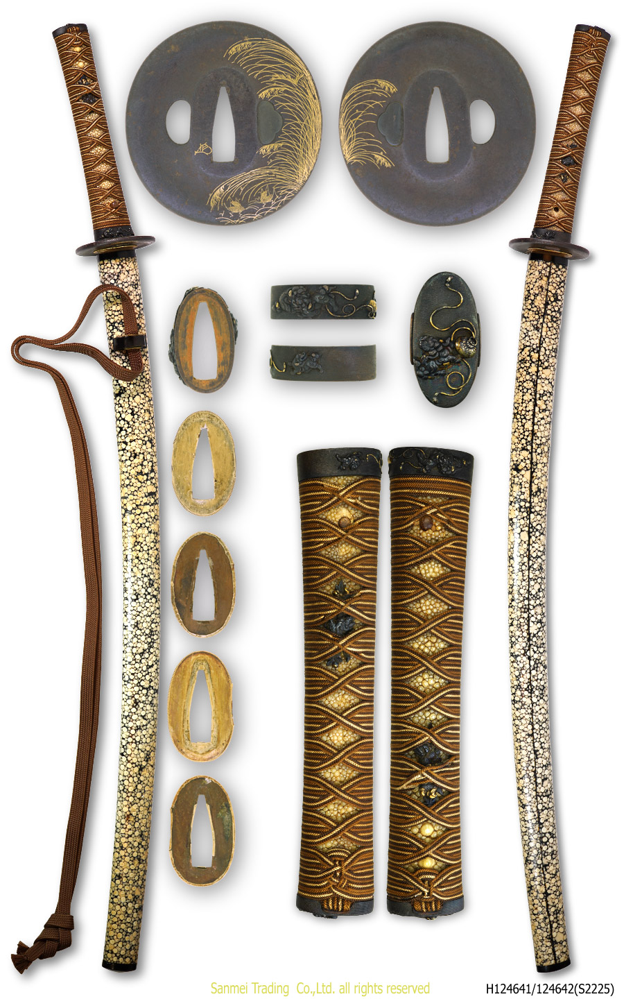 黒漆梅花皮鮫研出鞘大小拵