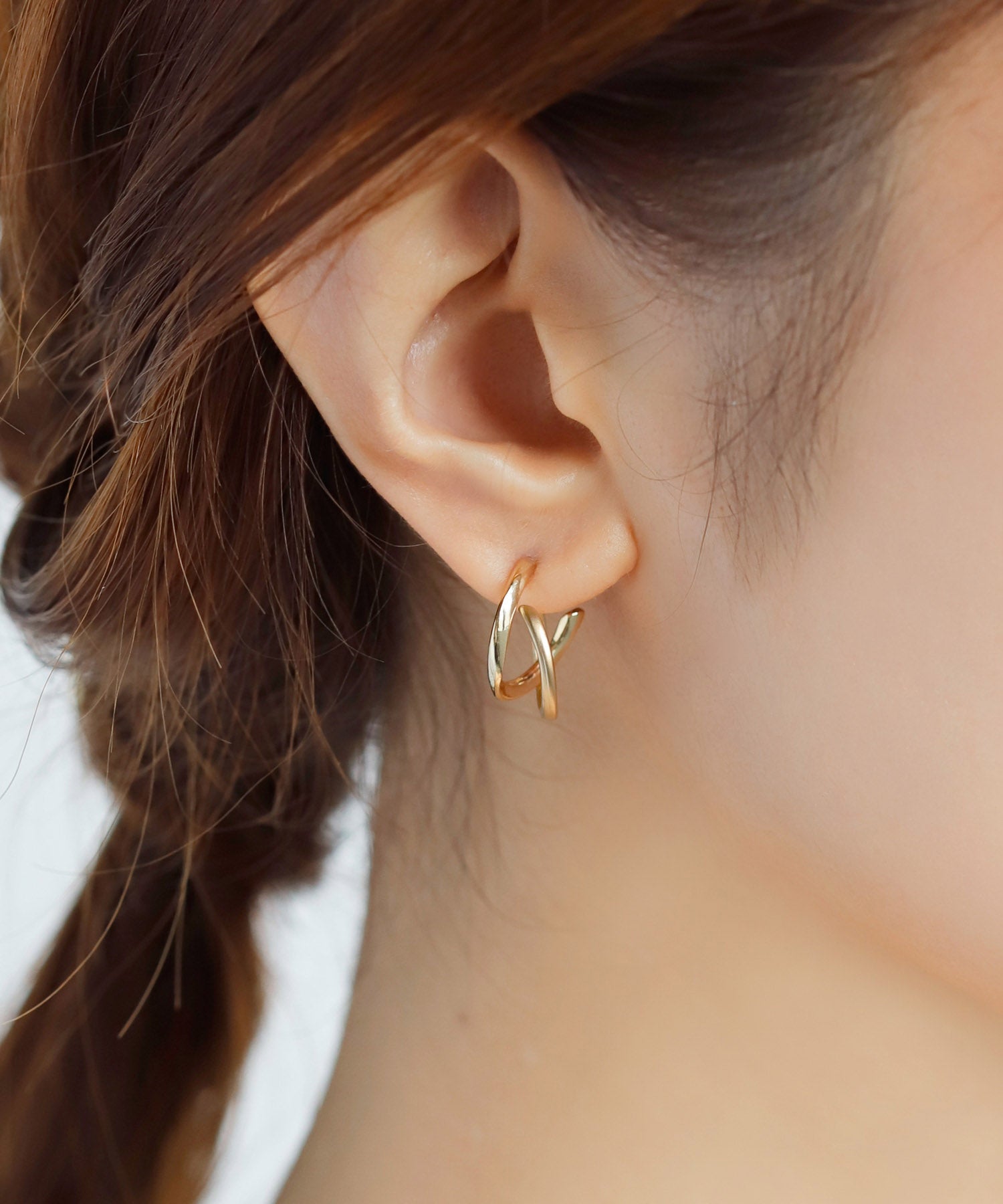 ANEMONE】セミマットカーブラインのバックキャッチピアス[B]｜SANPO