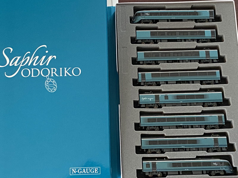 KATO 10-1644 E261系「サフィール踊り子」8両セット【特別企画品】入線