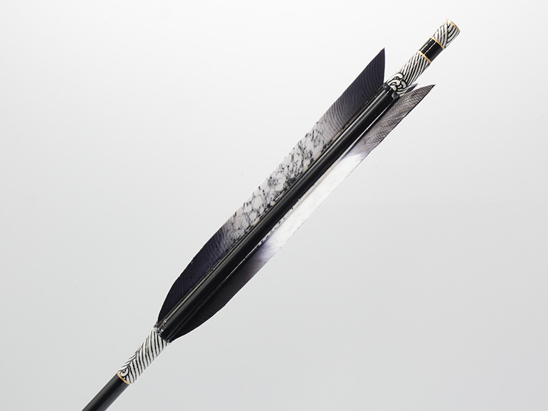 咲矢の新たな表現力 - 矢のオーダーメイドシステムに羽根新柄登場 | 咲