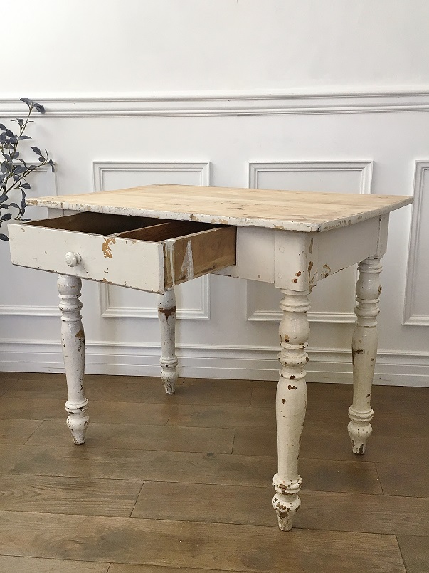 フランスシャビーシックなデスクはかわいいアンティークネットショップ