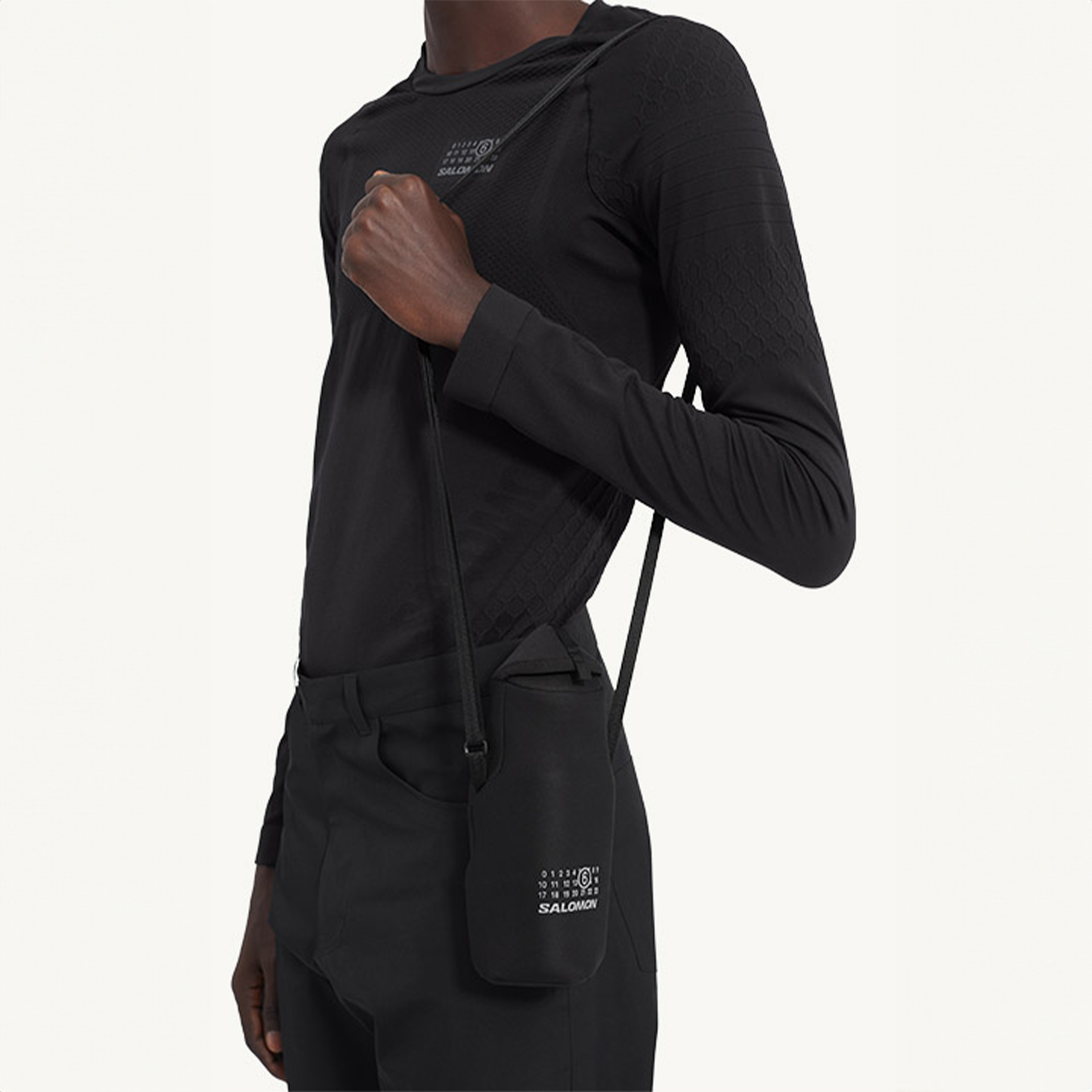 SALOMON BOTTLE HOLDER MM6 MAISON MARGIELA – サロモン公式オンライン