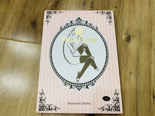 脚のむくみ解消⁉︎ロマンスシェレーヌスリムフォースおやすみソックス